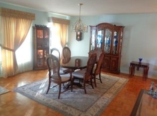 146 Oaklawn Ave, Oswego, IL 60543