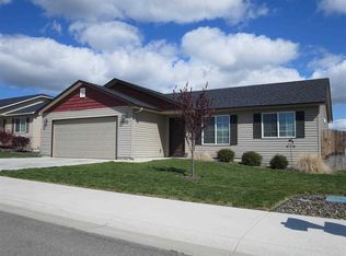 442 E Great Bear St, Kuna, ID 83634