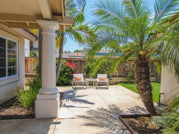2810 Hope Ave, Carlsbad, CA 92008