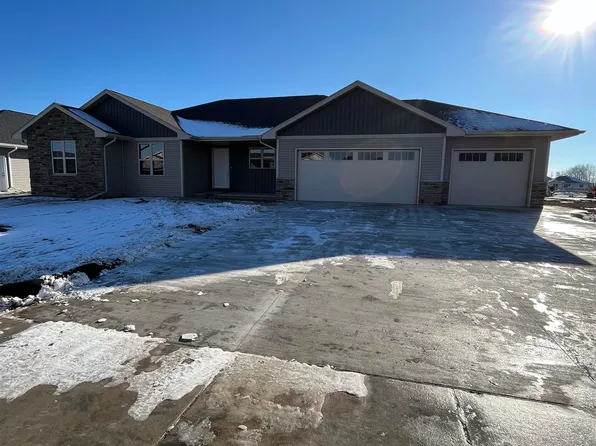 4563 Paul Ln, Green Bay, WI 54313