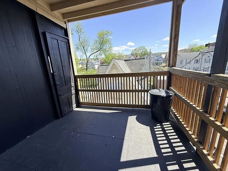 320 Taylor Ave #3 — Photo 19