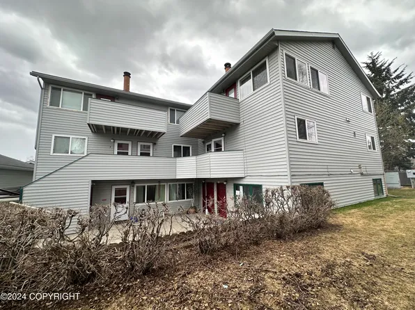 7061 Weimer Rd APT 3, Anchorage, AK 99502