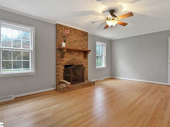 5th image of 5133 Sabrina Ct