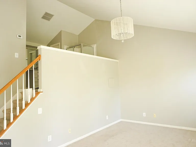 6004 Lincolnia Rd — Photo 14