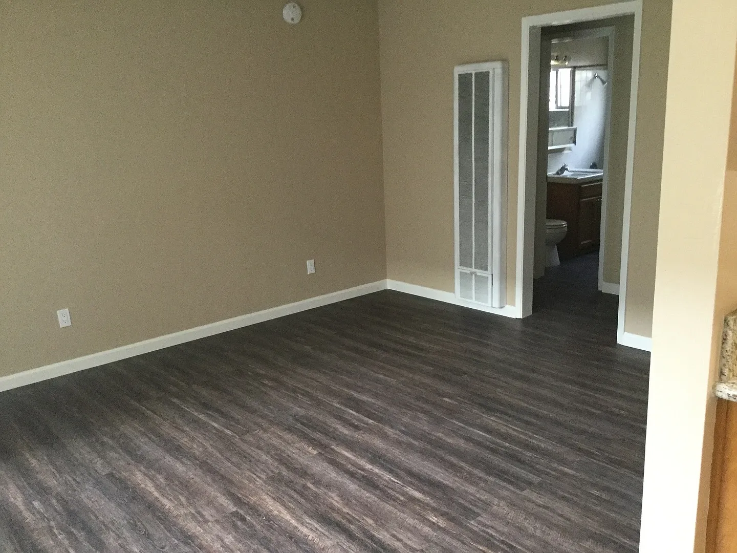 1 BR 1 BA North Park! — Photo 3