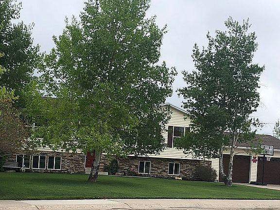 3rd image of 1328 6th West Ave