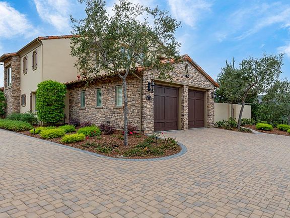 2nd image of 410 Mirador Ct