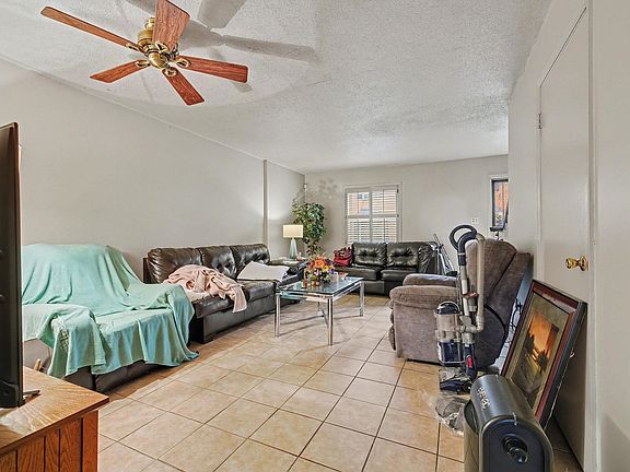 4th image of 5700 Quince Rd APT 6