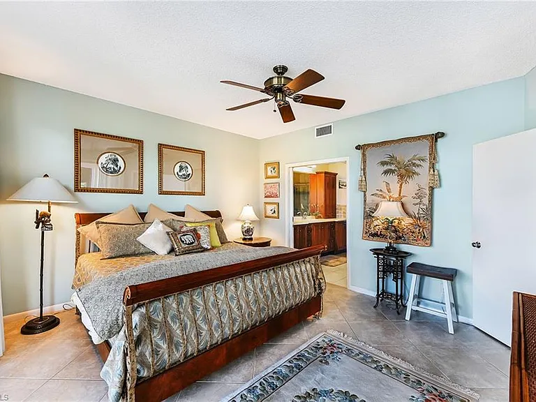 4560 Gulf Shore Blvd N #3-213 — Photo 13