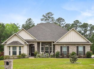 8410 Poplar Trl, Biloxi, MS 39532