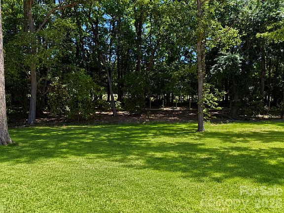 5th image of 4927 Potter Rd