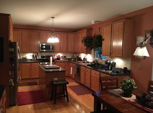 254 E Park Ave, Sugar Grove, IL 60554