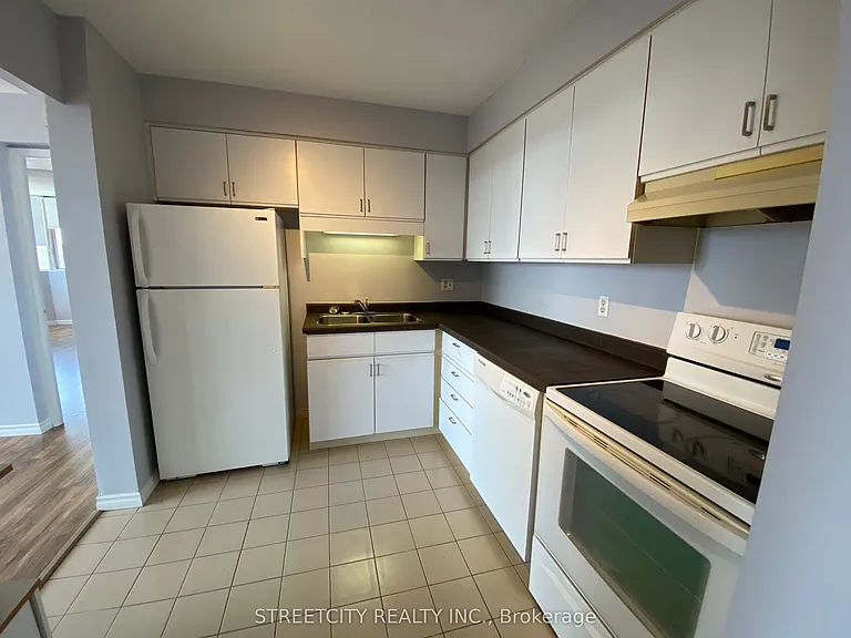 695 Richmond St #805 — Photo 7