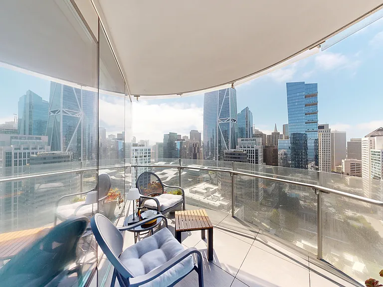 Private Deck/Balcony