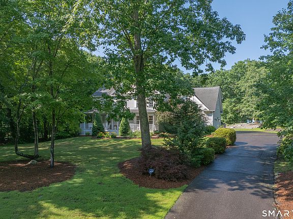 2nd image of 86 Laurel Ridge Trail