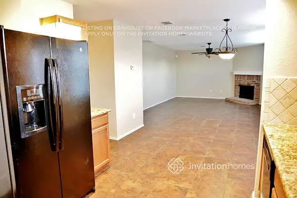 809 Cathy Dr — Photo 6