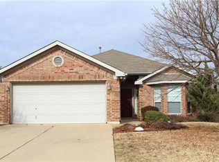 5000 Lake Valley Ct, Fort Worth, TX 76123