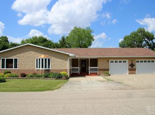 119 Mulberry St, Rockwell, IA 50469