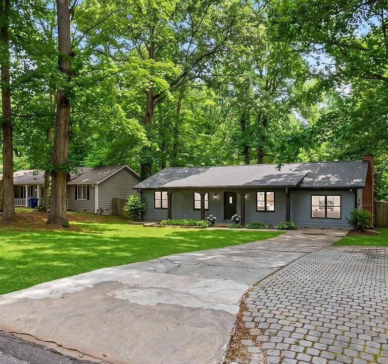 1st image of 360 Hemlock Dr