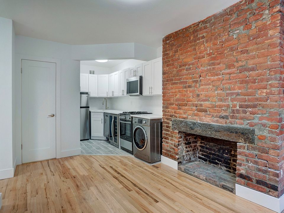 1st image of 220 Avenue B APT 2E
