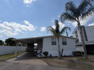 581 Falcon Ave, Lakeland, FL 33815