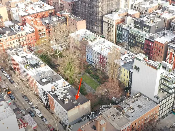 74 Mac Dougal St, New York, NY 10012