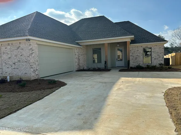 225 Bronson Bnd, Flowood, MS 39232