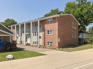 1814 N Main St, Rockford, IL 61103