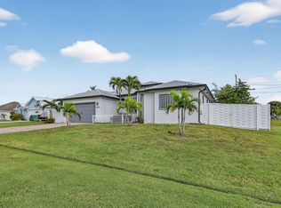 1971 SW Breezeway Street, Port Saint Lucie, FL 34987