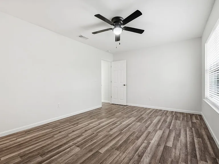403B Yancey St — Photo 33