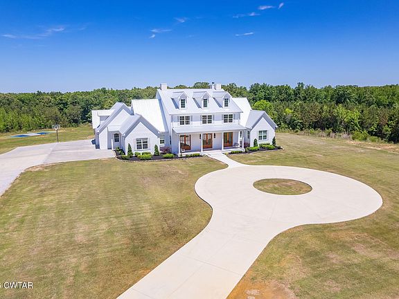 3rd image of 60 Proctor Rd