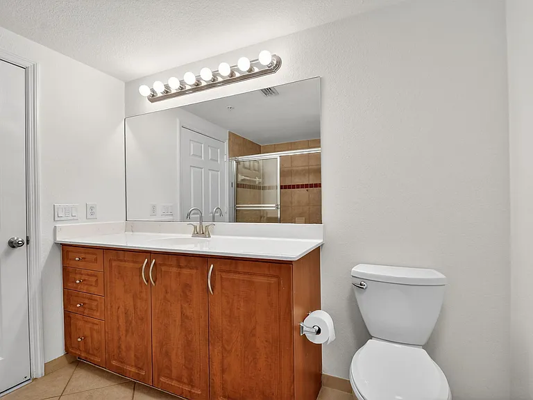 6511 Emerald Dunes Dr #304 — Photo 33