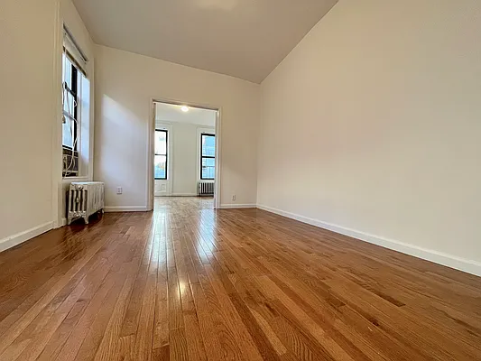 Rented by Building Equity Real Estate LLC | media 19