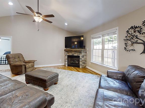 2nd image of 6825 Forney Hill Rd