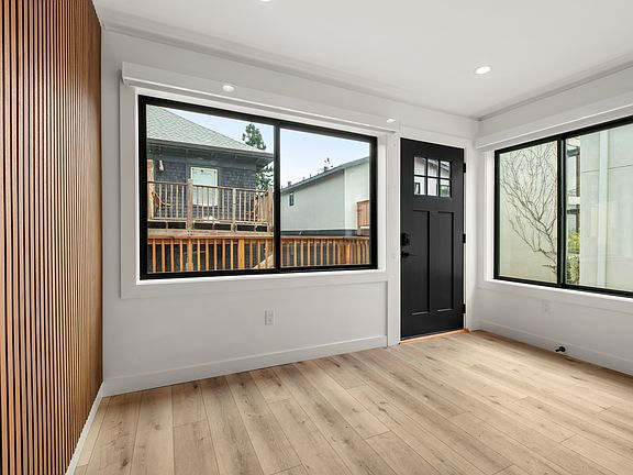 3rd image of 2227 Carleton St