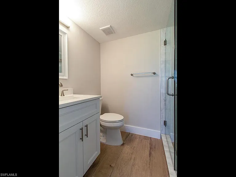 29 High Point Cir E #307 — Photo 8