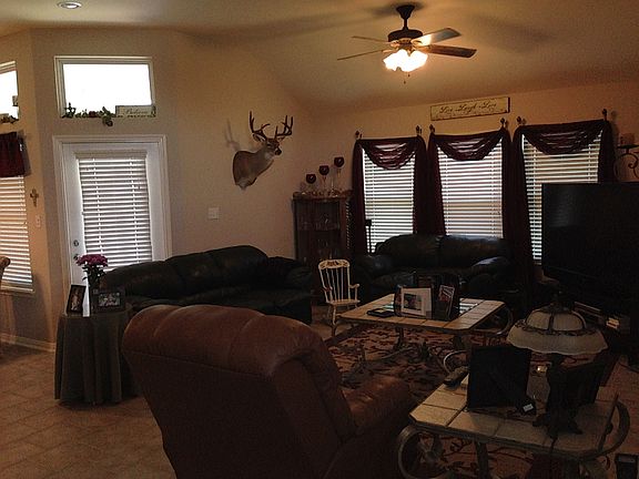 2nd image of 116 Carlsbad Dr