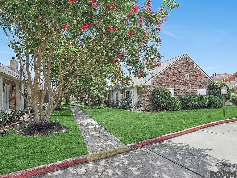 12417 Coursey Blvd — Photo 21