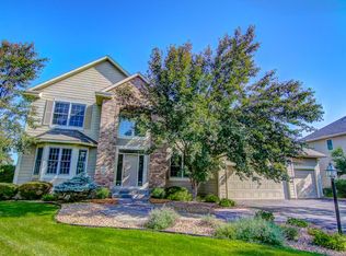 3761 Smithfield Curv, Woodbury, MN 55129