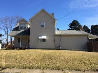 414 Herrick St, Uhrichsville, OH 44683