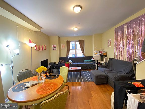 3rd image of 2010 N Carlisle St #2