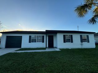 2574 SE Lakewood St, Port Saint Lucie, FL 34952