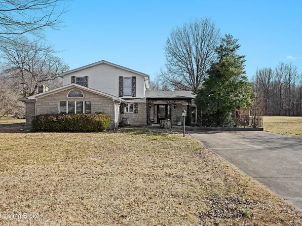 386 Smith Ln, Louisville, KY 40229