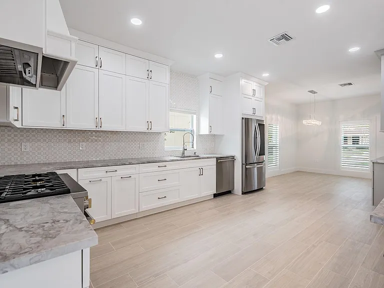 3924 W Granada St — Photo 14