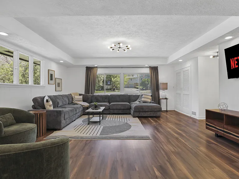 5488 Fernwood Ln — Photo 12