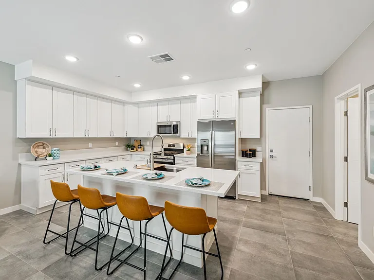 KSB - Santa Fe Townhomes — Photo 41