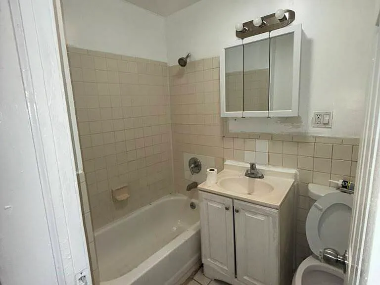 544 Grove St — Photo 30