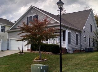 111 Willow Oak Dr, Asheville, NC 28805