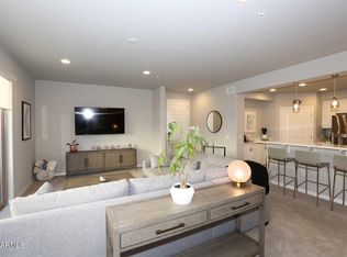 17850 N 68th St #2064, Phoenix, AZ 85054