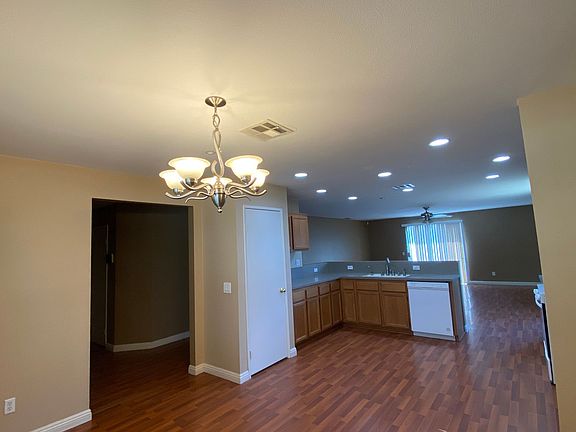 4th image of 15335 Brant Dr